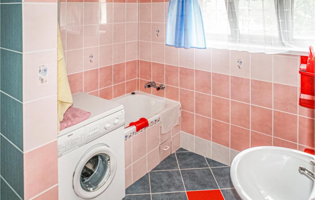 4 Bedroom Amazing Home In Biskupiec Biesowko 외부 사진